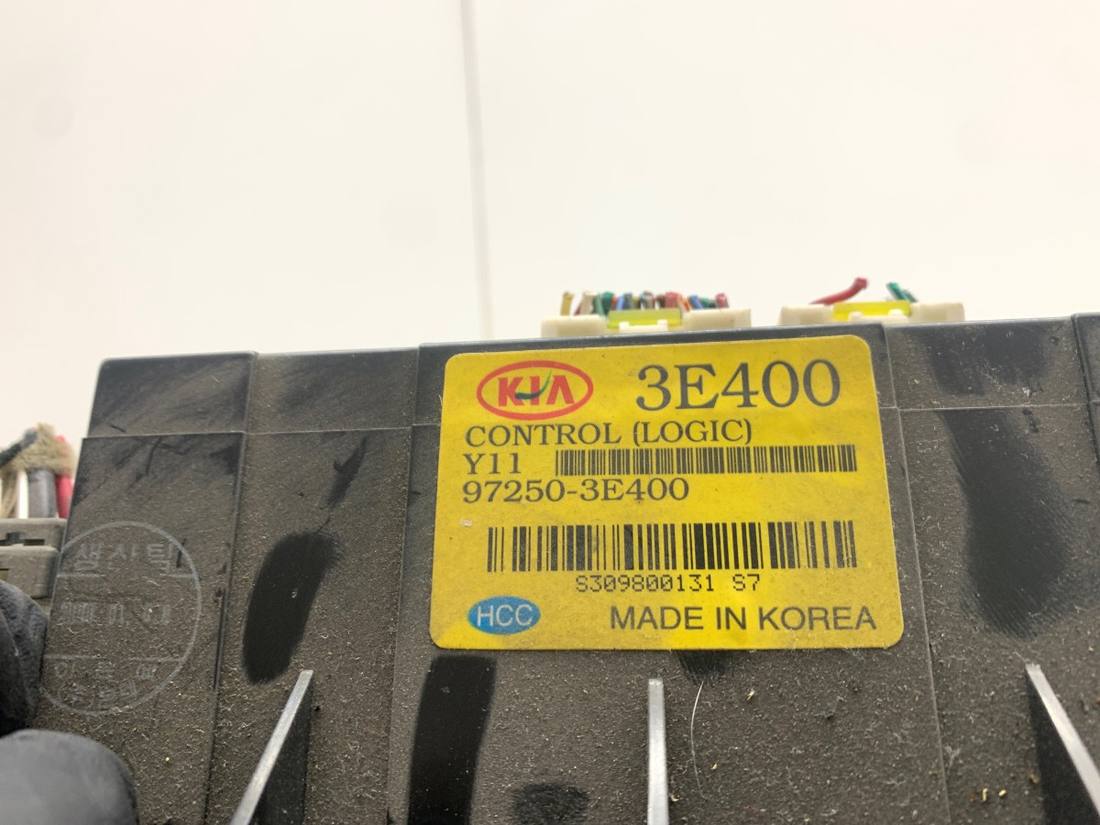 Блок керування пічкою клімат Kia Sorento 97250-3E400 — фото деталі 6
