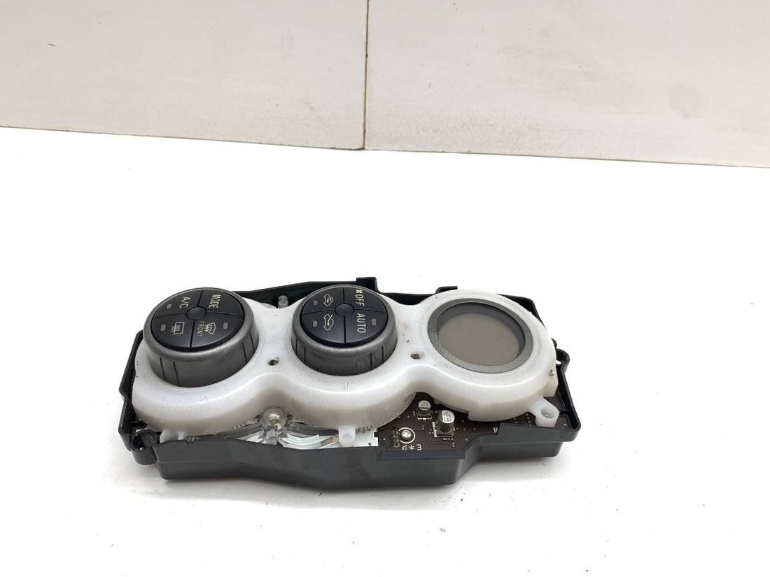 Блок керування пічкою клімат Toyota Yaris 3 55900-52490 — фото деталі 2
