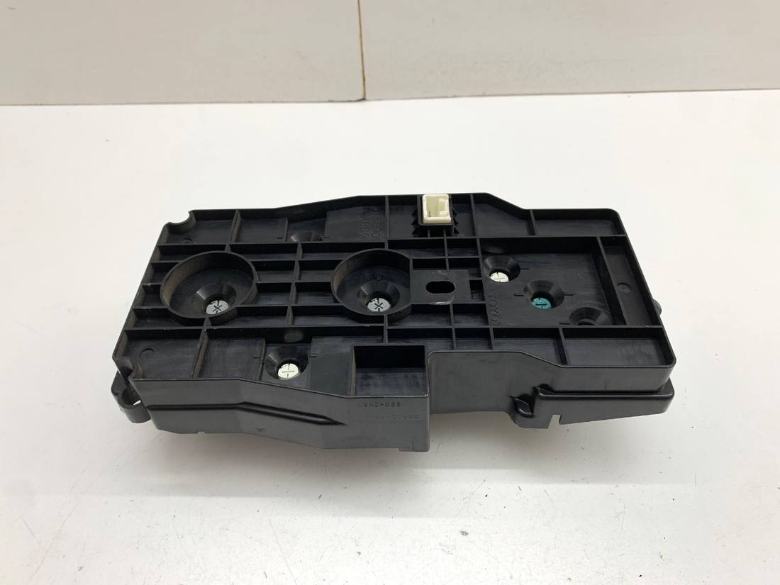 Блок керування пічкою клімат Toyota Yaris 3 55900-52490 — фото деталі 3