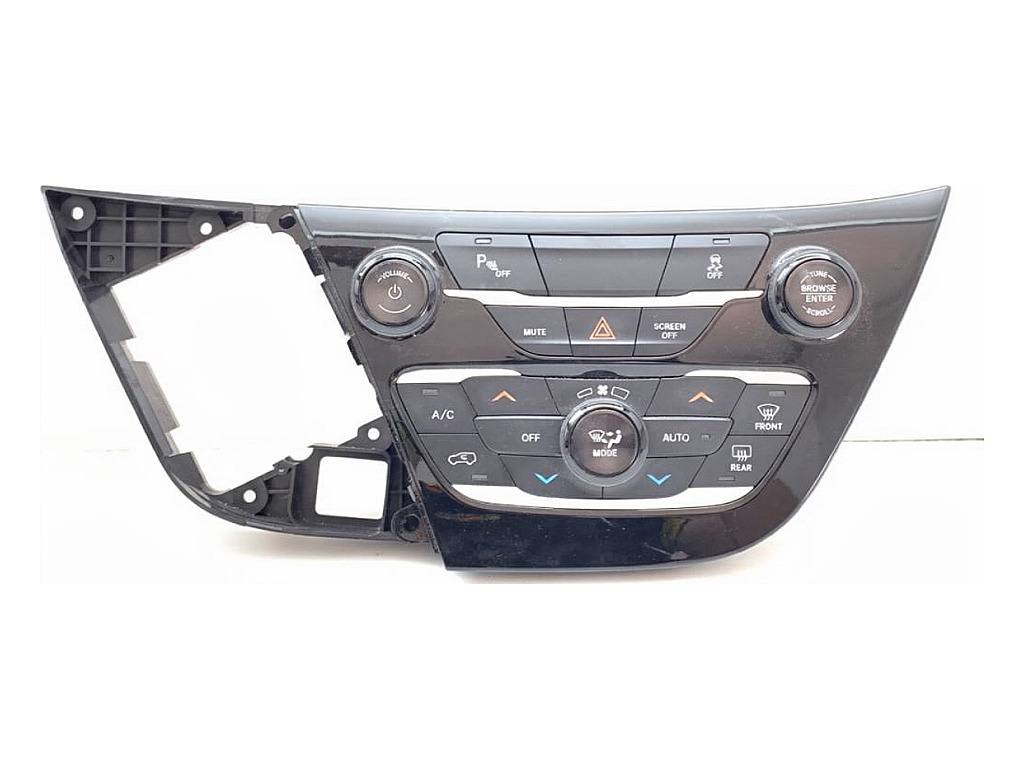 Блок керування пічкою клімат Chrysler Pacifica P6EV301X8AB