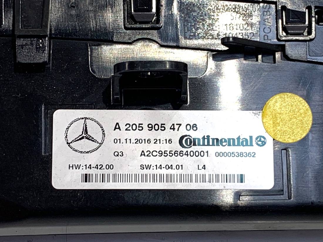 Блок управления печкой климат Mercedes C W205 A2059054706 — фото детали 4