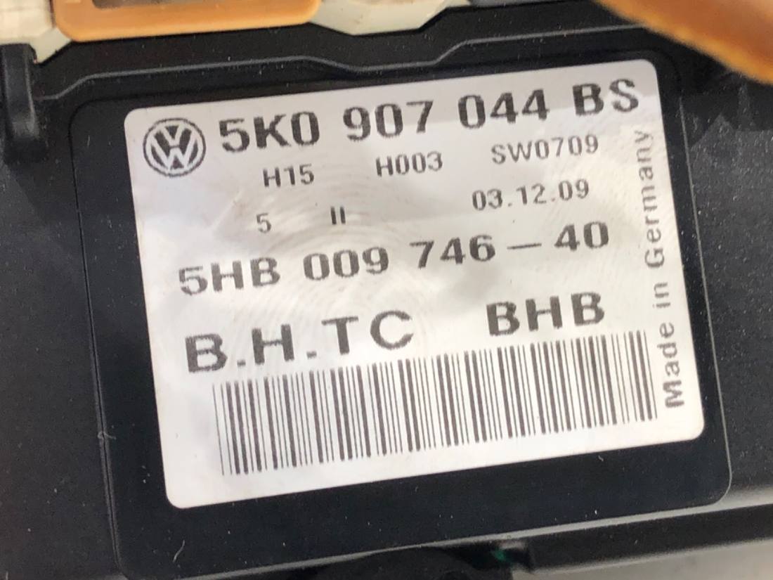 Блок керування пічкою клімат Volkswagen Passat CC 5K0907044BS — фото деталі 3