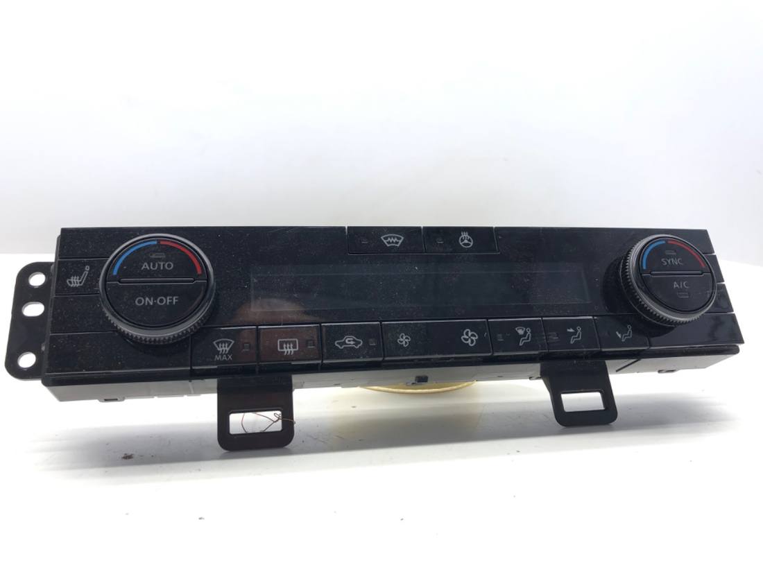 Блок керування пічкою клімат Nissan Qashqai 275006UN3A