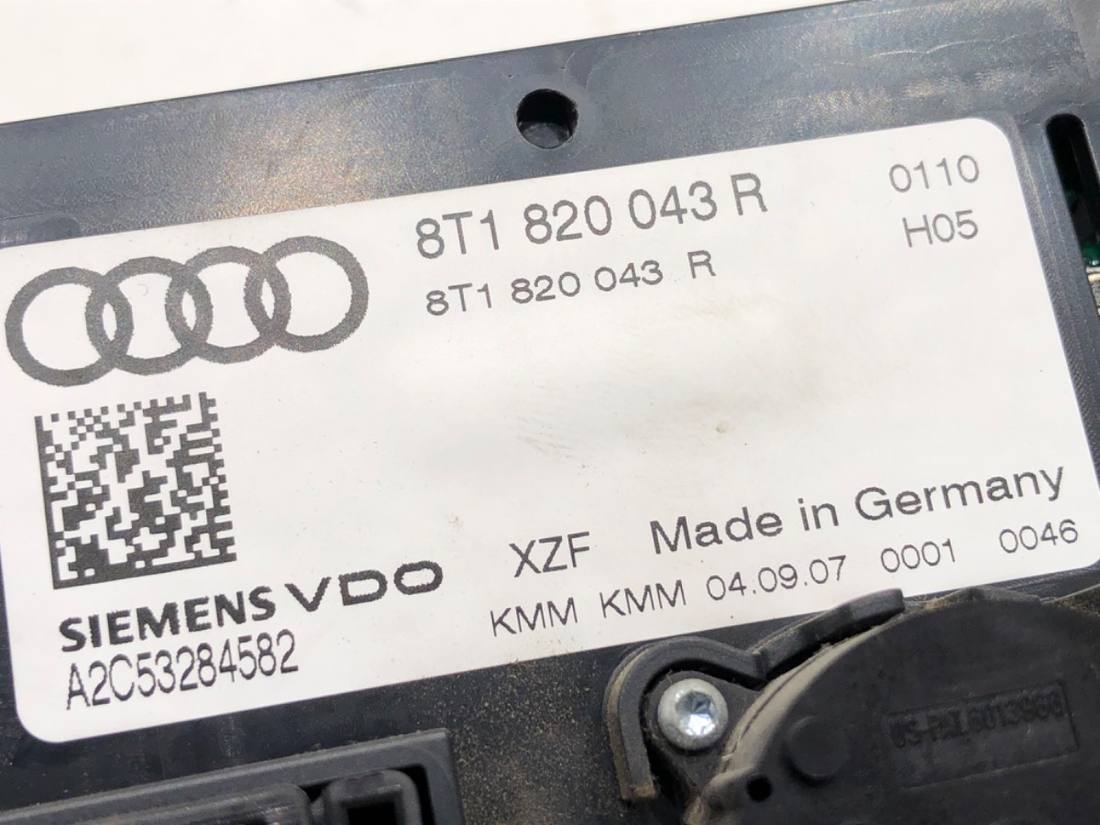 Блок керування пічкою клімат Audi A5 8T 8T1820043R — фото деталі 3