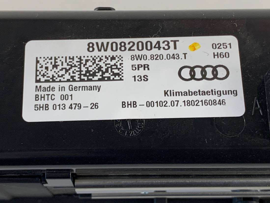 Блок керування пічкою клімат Audi A4 B9 8W0820043T — фото деталі 6