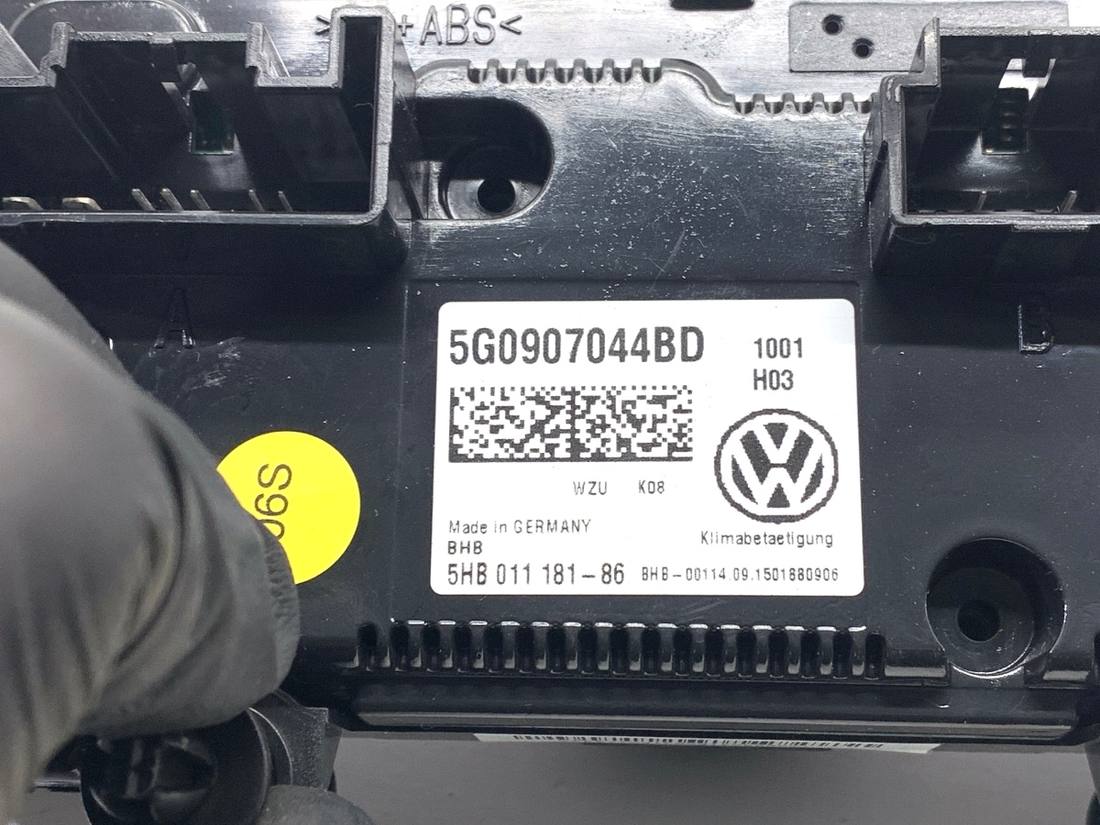 Блок керування пічкою клімат Volkswagen Golf 7 5G0907044BD — фото деталі 5
