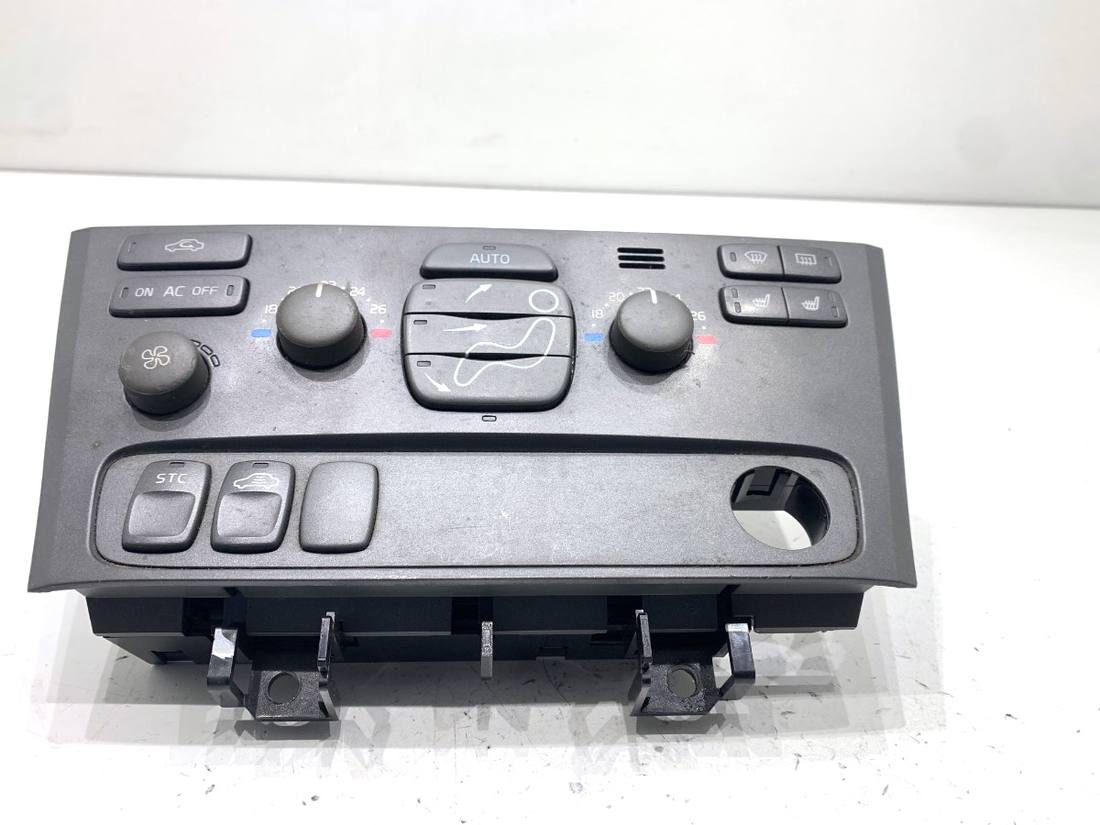 Блок керування пічкою клімат Volvo V70 8691950