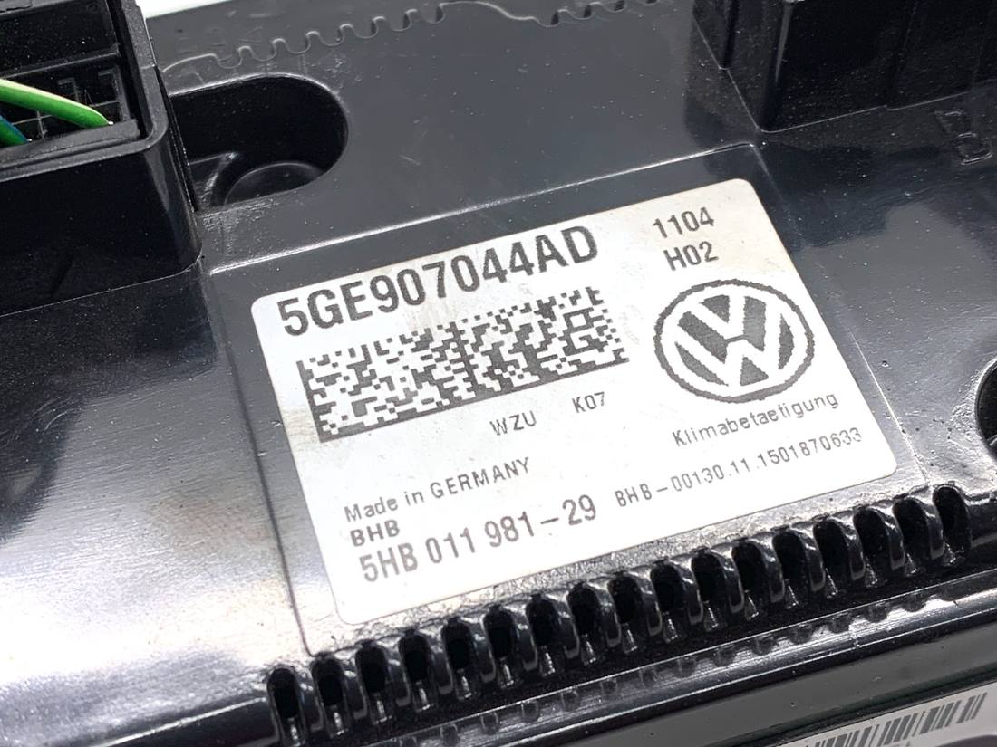 Блок керування пічкою клімат Volkswagen Golf 7 5GE907044AD — фото деталі 4