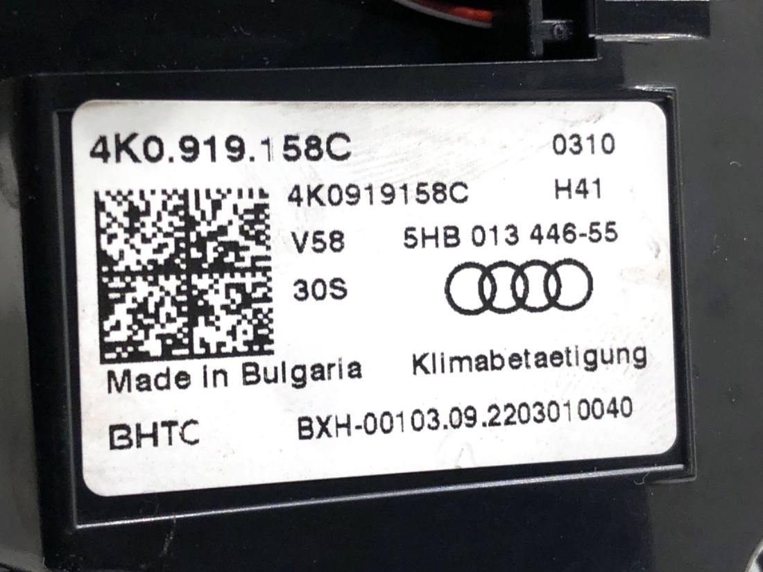 Блок керування пічкою клімат Audi A6 C8 4K0919158C — фото деталі 7