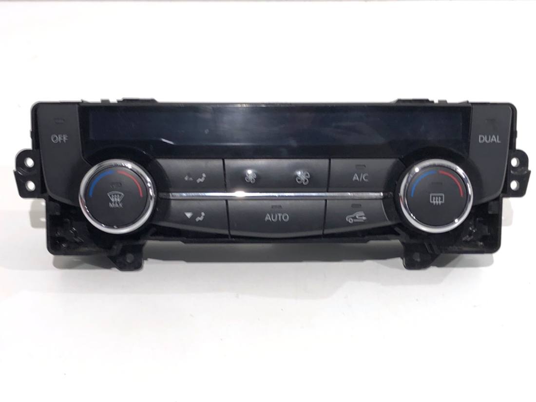 Блок керування пічкою клімат Renault Kadjar 275102210R