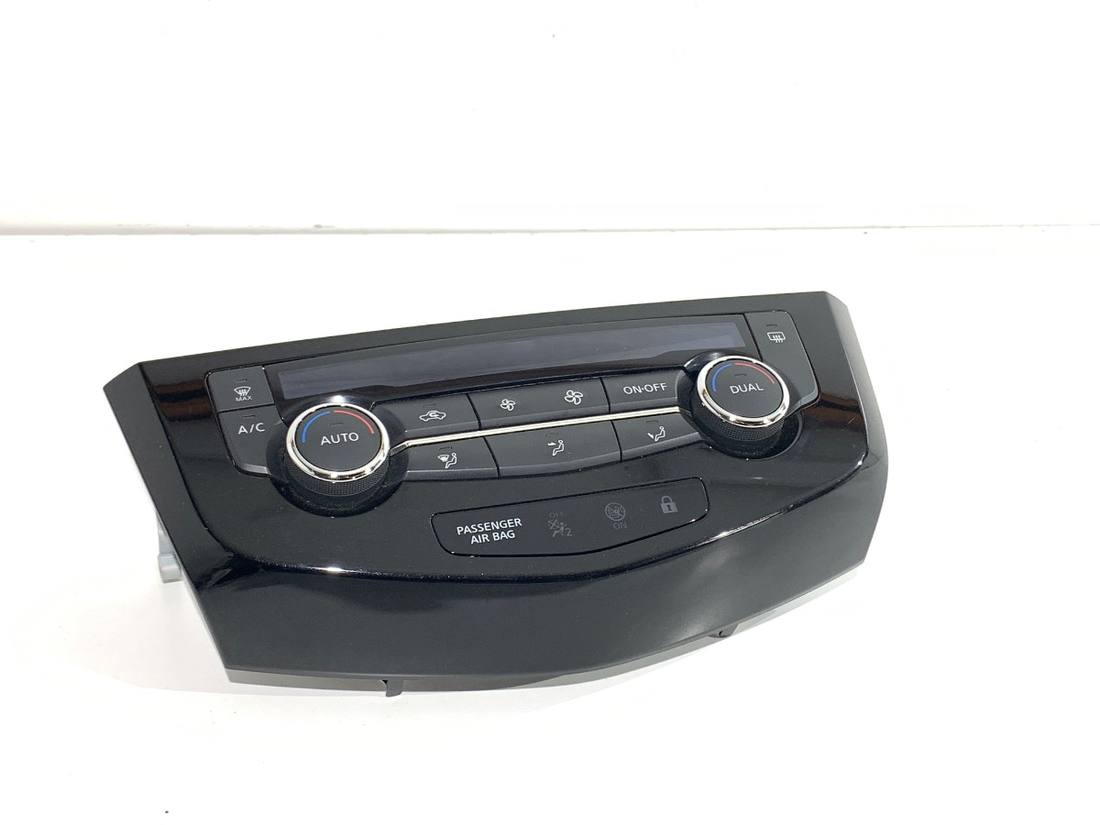 Блок керування пічкою клімат Nissan Qashqai 275004EA0A