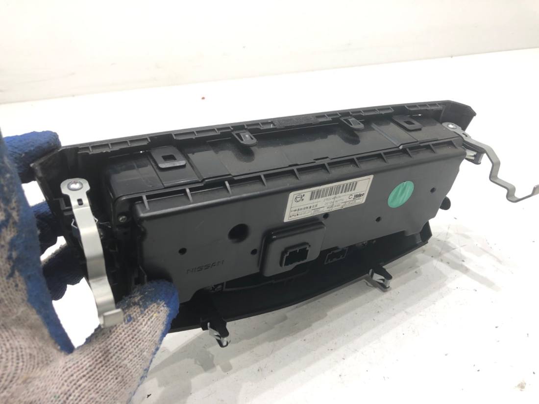 Блок керування пічкою клімат Nissan Qashqai 275004EA0A — фото деталі 6