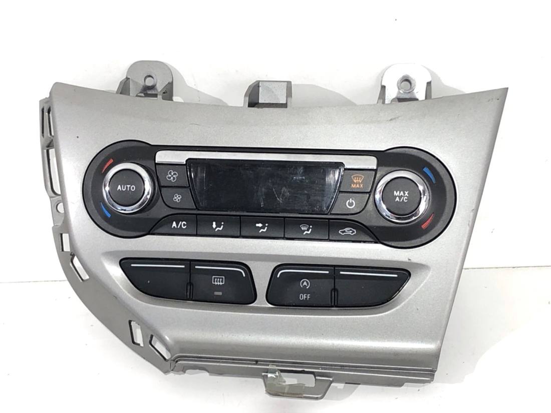 Блок керування пічкою клімат Ford Focus BM5T-18C612-CM