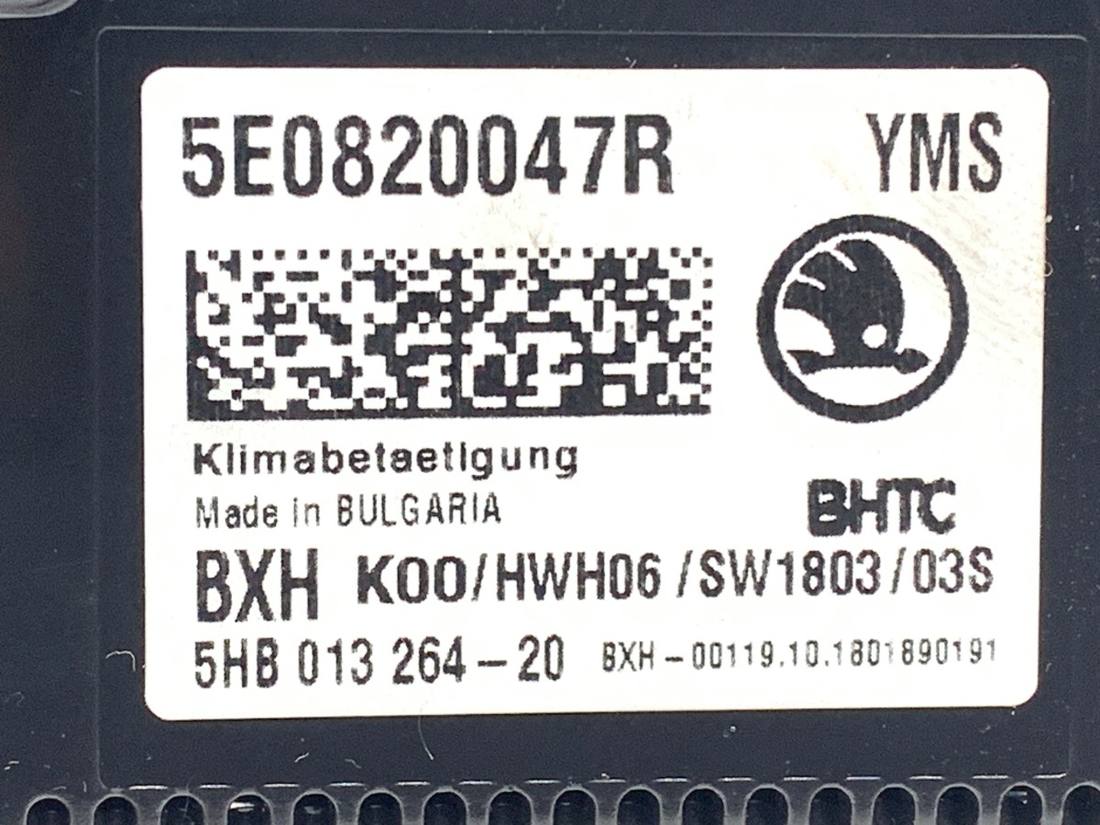 Блок керування пічкою клімат Skoda Octavia 3 5E0820047R — фото деталі 4