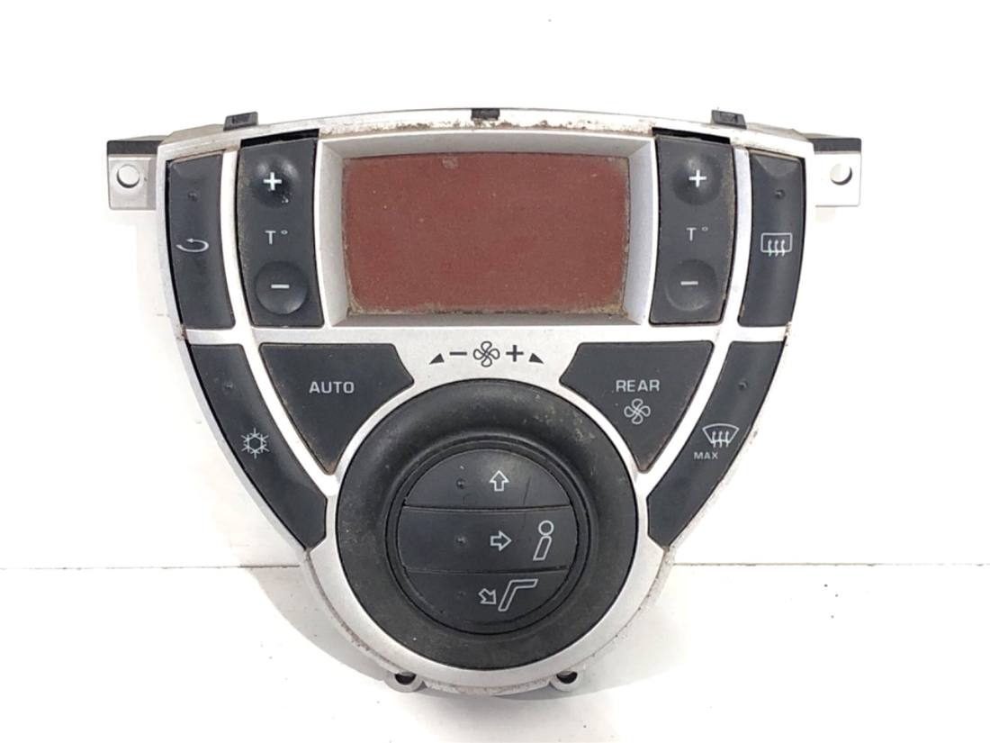 Блок керування пічкою клімат Citroen C8 14011592ZD