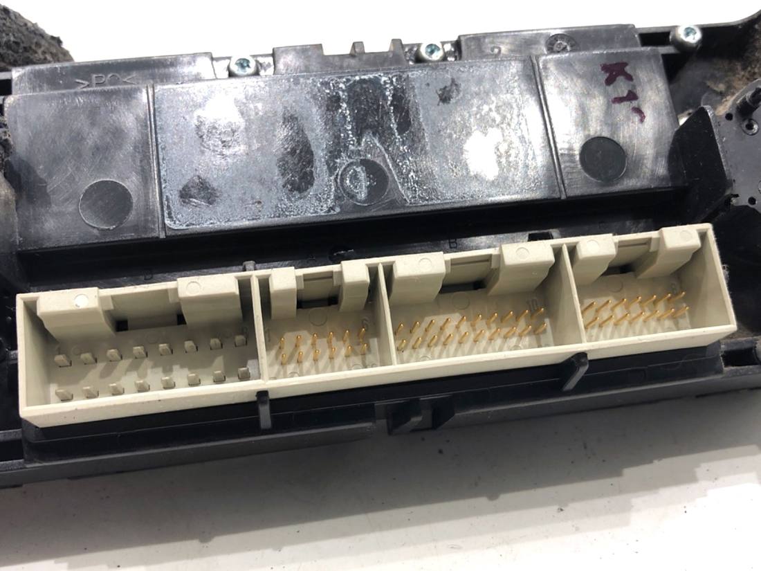 Блок керування пічкою клімат Skoda Octavia 1 — фото деталі 3