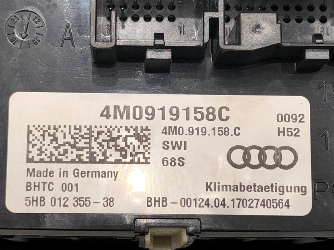 Блок керування пічкою клімат Audi Q7 4M0919158C — фото деталі 4