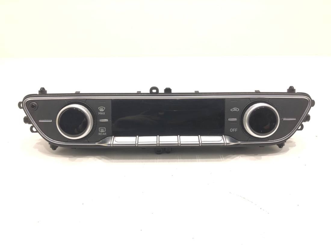 Блок керування пічкою клімат Audi A4 B9 8W0820043F