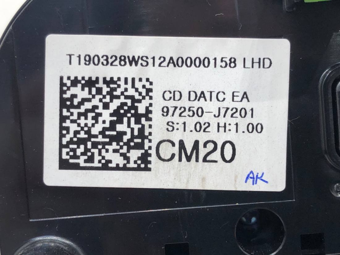 Блок керування пічкою клімат Kia Ceed 97250-J7201 — фото деталі 5