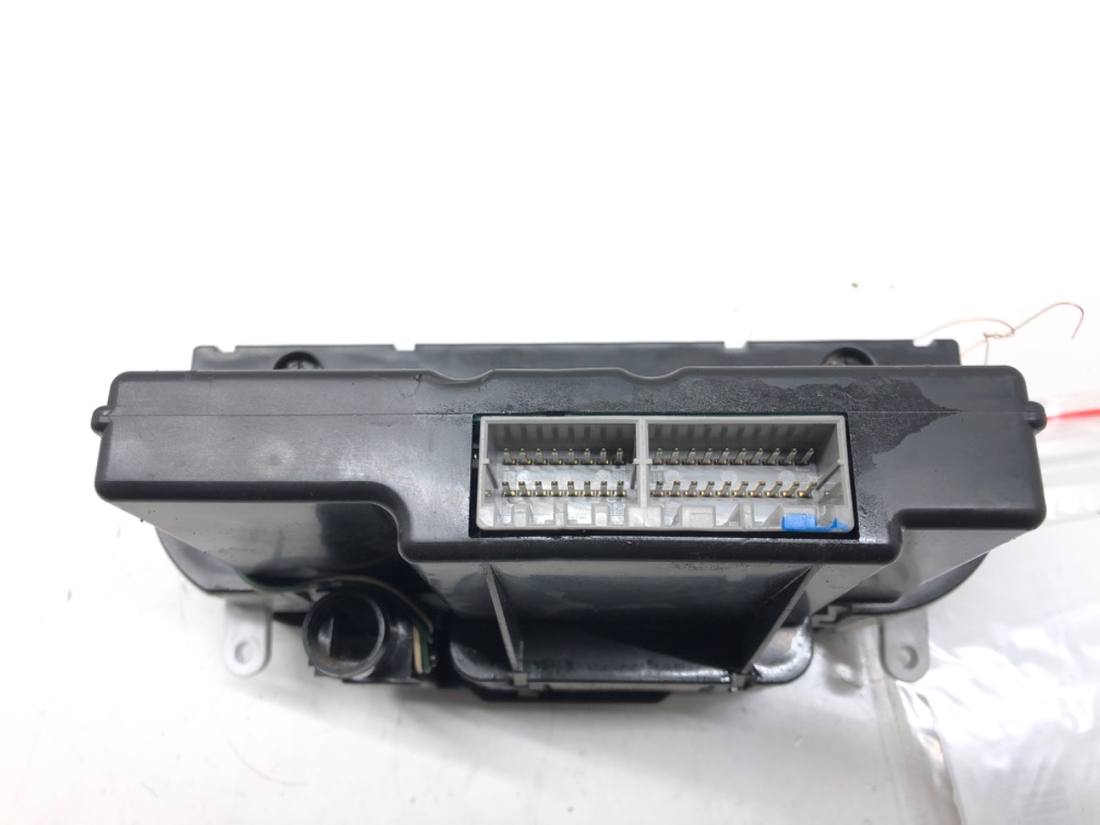 Блок керування пічкою клімат Subaru Impreza 72311FE051 — фото деталі 4