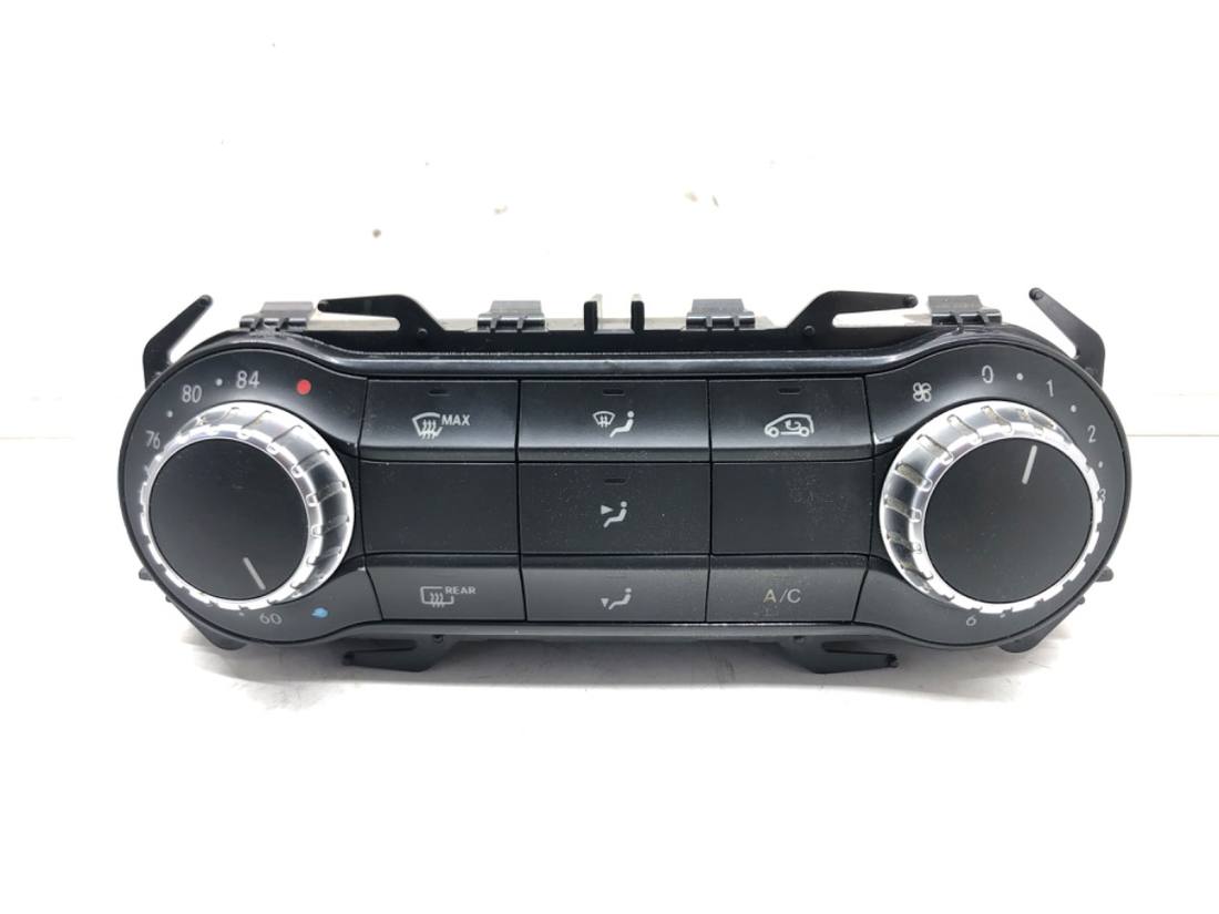 Блок управления печкой климат Mercedes CLA C118 A2469002308