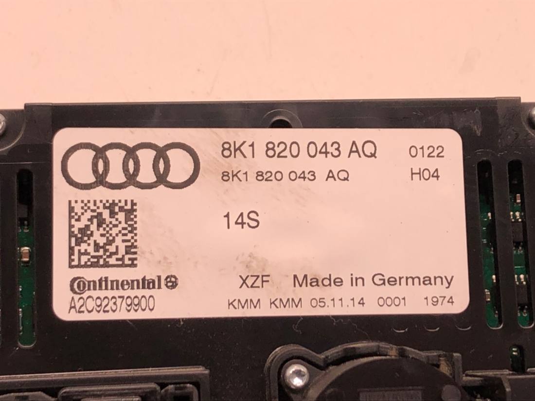 Блок керування пічкою клімат Audi A4 B8 8K1820043AQ — фото деталі 3