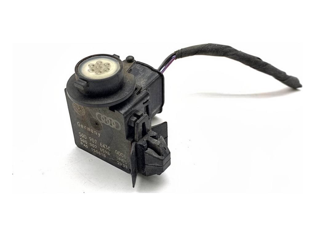 Камера заднього виду Skoda Octavia 3 5Q0907643C