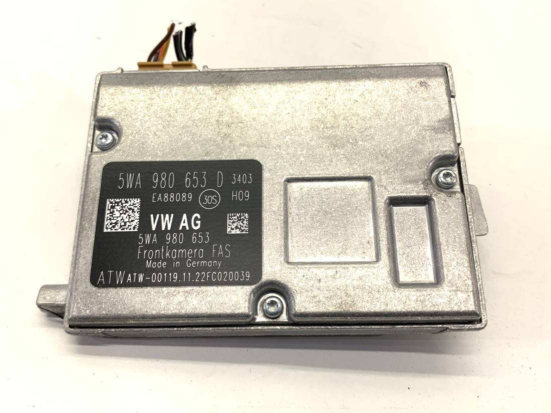 Камера заднього виду Ford Transit Connect 5WA980653D — фото деталі 3