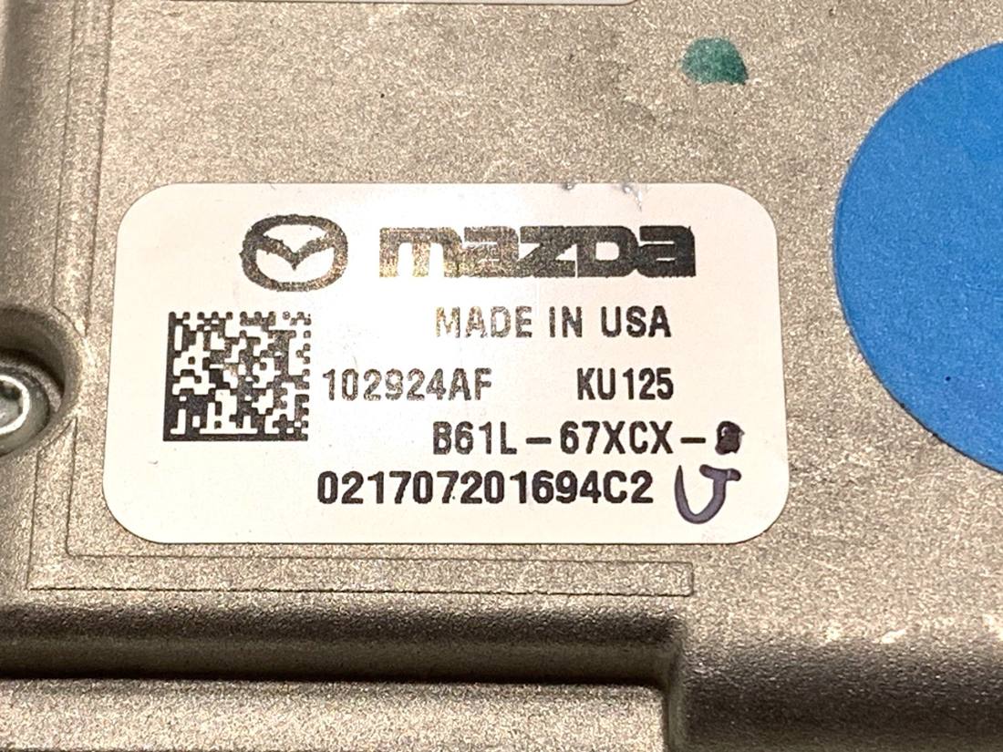 Камера заднього виду Mazda CX 3 B61L-67XCX-G — фото деталі 6