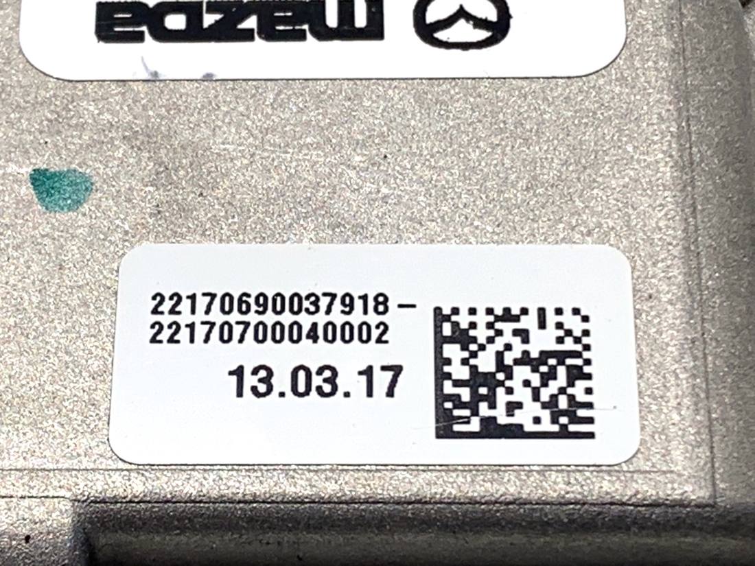 Камера заднього виду Mazda CX 3 B61L-67XCX-G — фото деталі 7