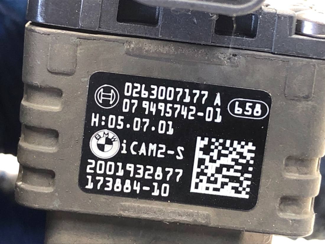 Камера заднього виду BMW X5 F95 9495742 — фото деталі 4