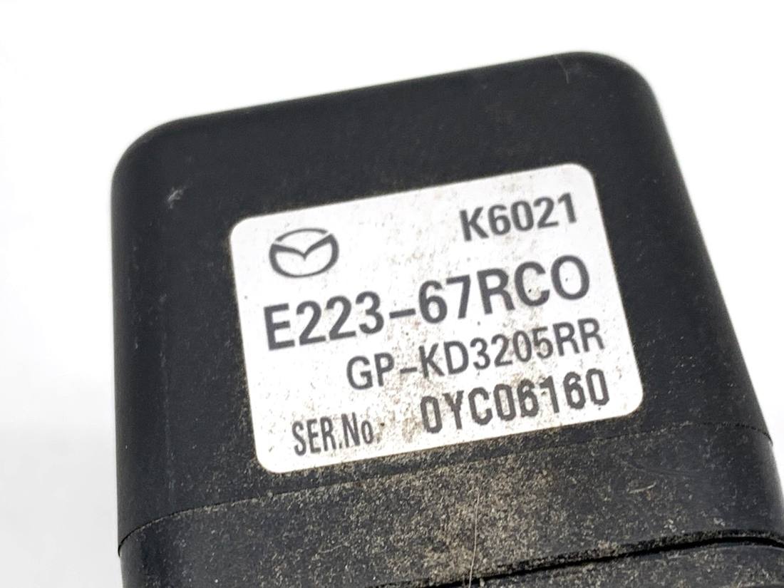 Камера заднього виду Mazda CX-7 E223-67RC0 — фото деталі 4