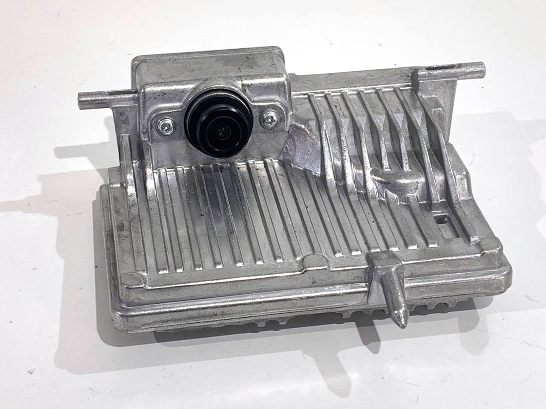 Камера заднього виду Mercedes GLE V167 A2069015309