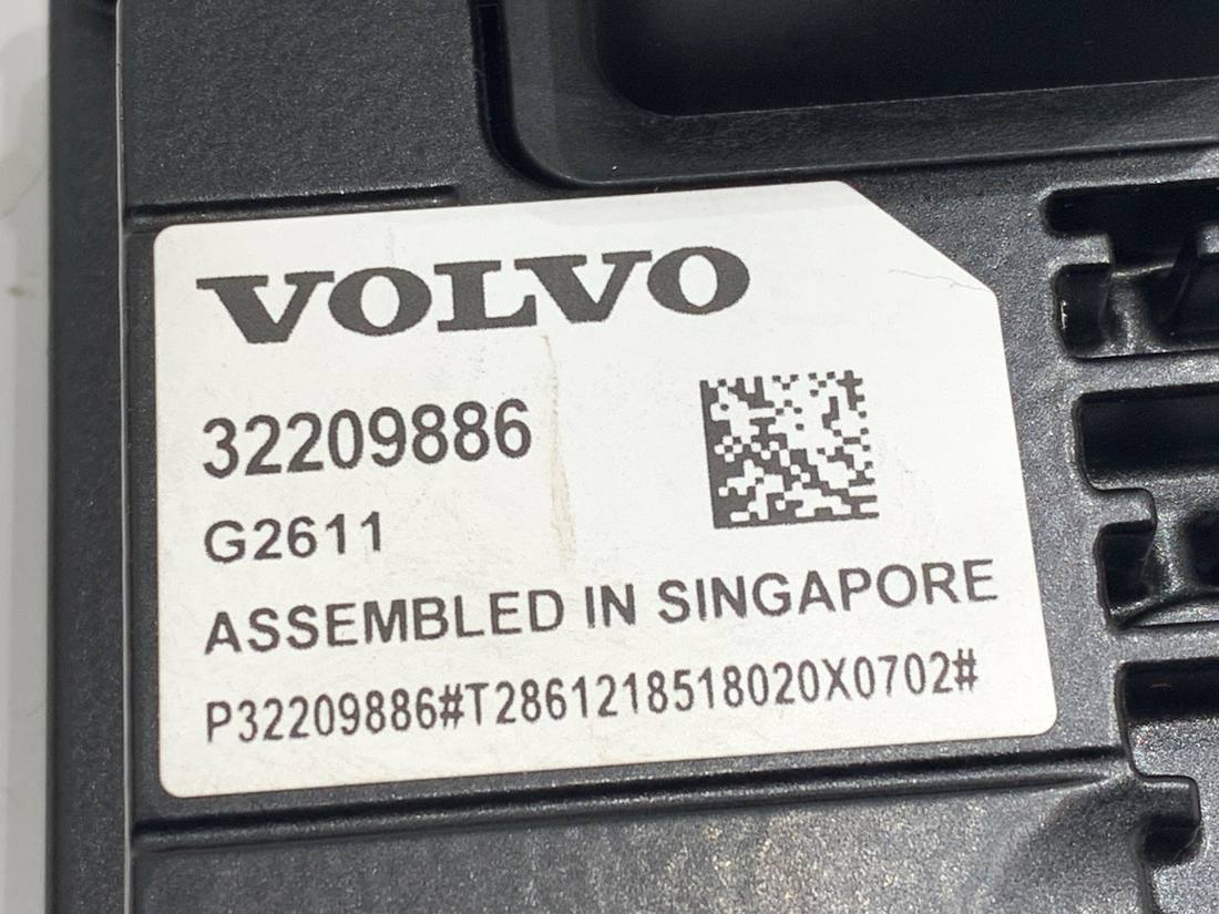 Камера заднього виду Volvo V90 32209886 — фото деталі 4