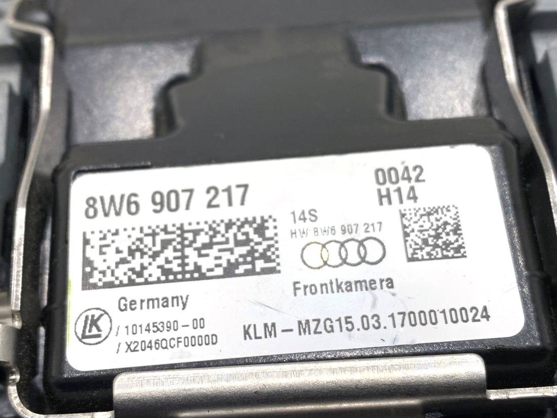 Камера заднього виду Audi A5 8T 8W6907217 — фото деталі 4