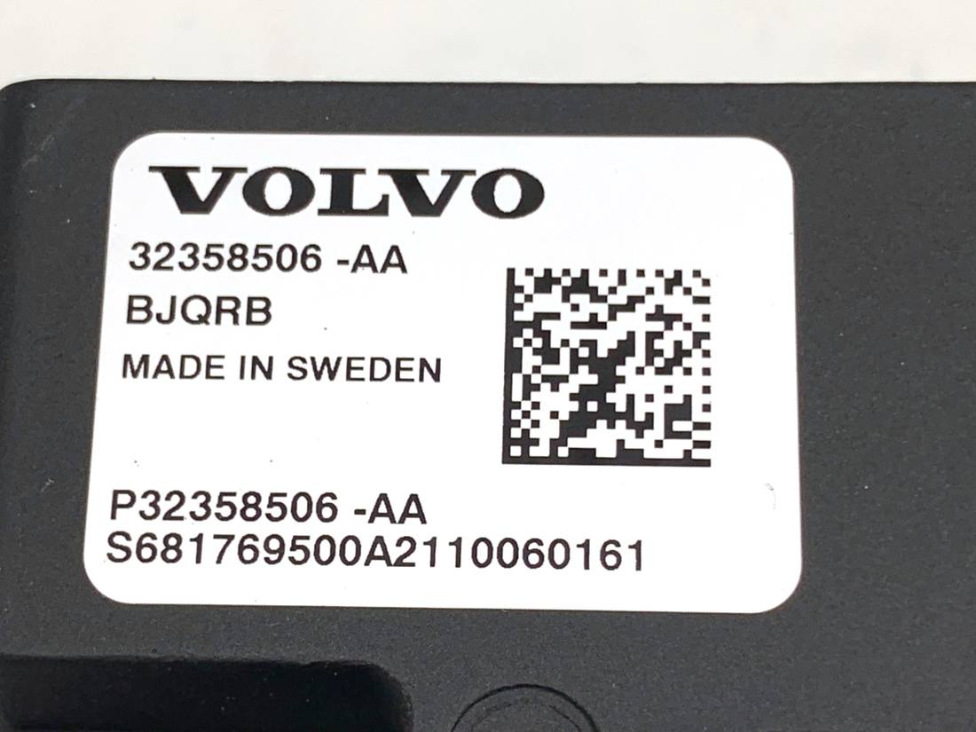 Камера заднего вида Volvo XC60 32358506 — фото детали 5