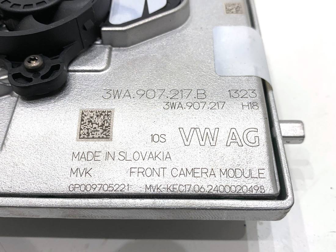 Камера заднього виду Skoda Superb 4 3WA907217B — фото деталі 3