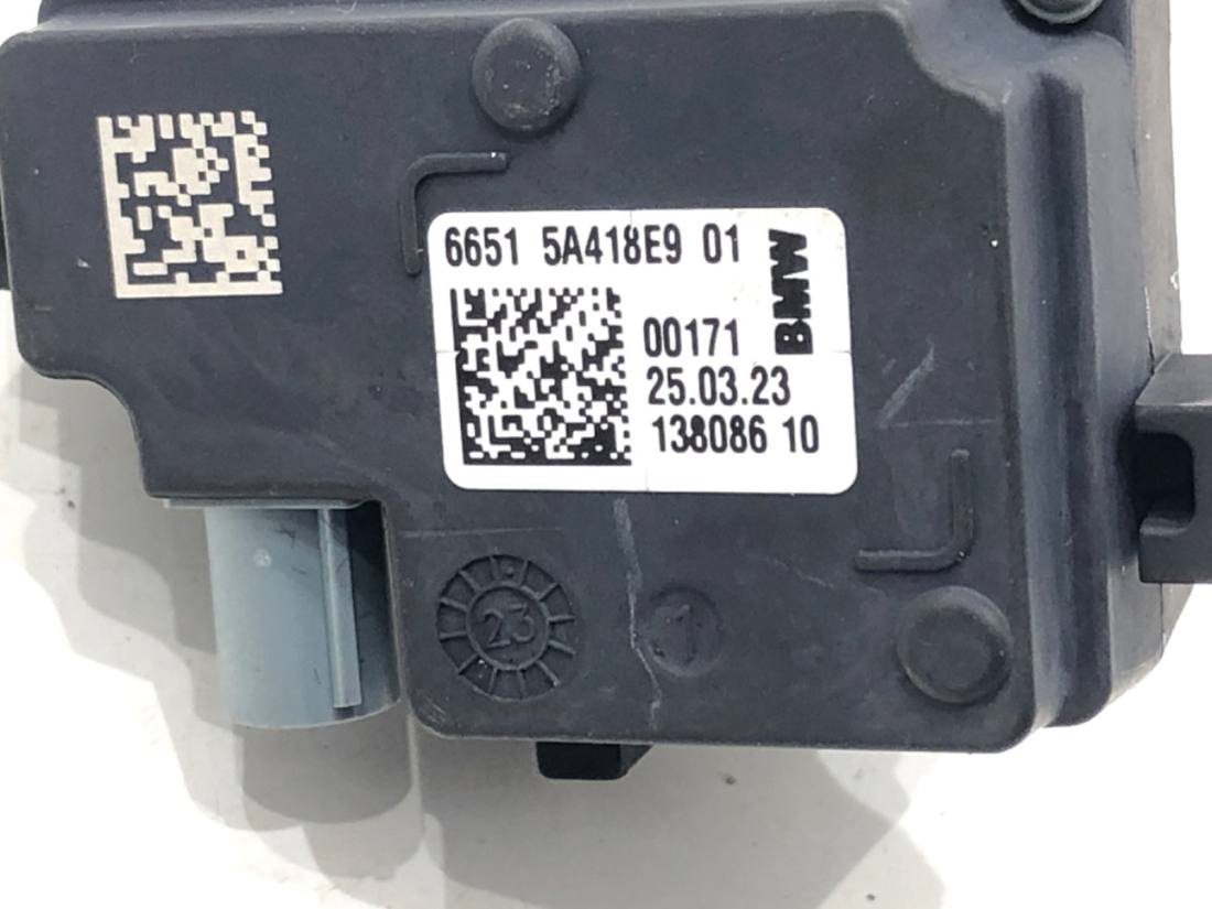 Камера заднього виду BMW X1 E84 5A418E9 — фото деталі 4