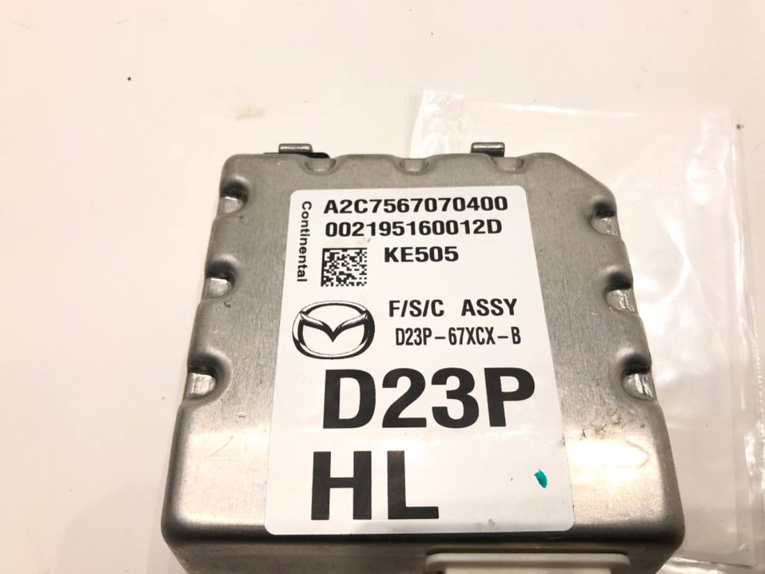Камера заднего вида Mazda 2 D23P-67XCX-B — фото детали 4
