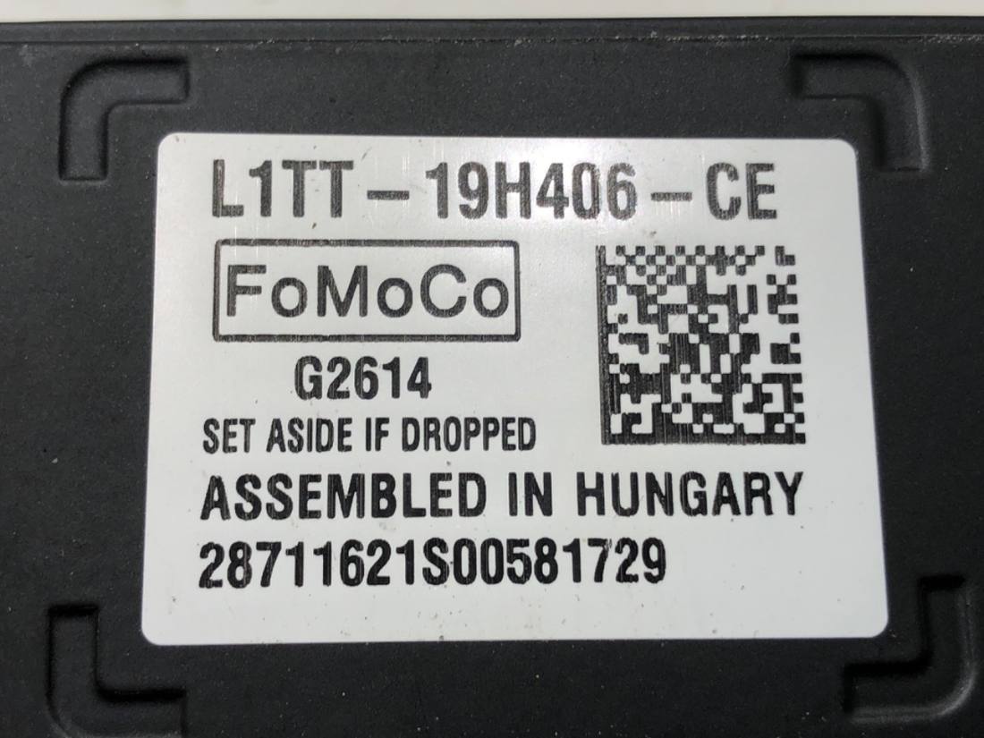 Камера заднього виду Ford ECOSPORT L1TT-19H406-CE — фото деталі 4