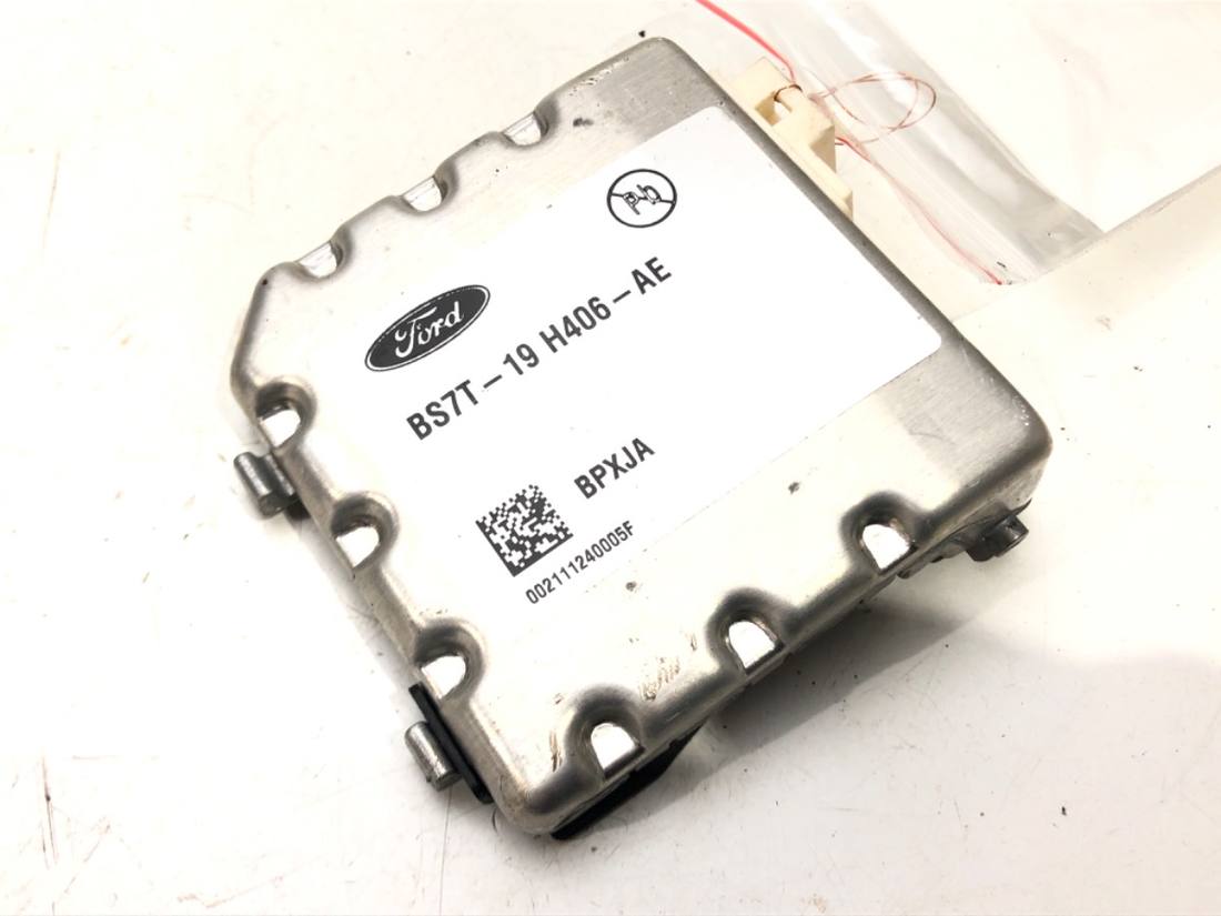 Камера заднього виду Ford Mondeo BS7T-19H406-AE