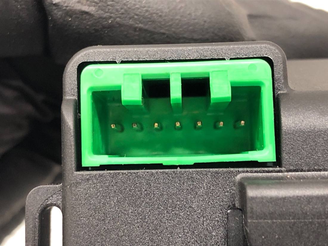 Камера заднього виду Ford Focus F1FT-14F449-AF — фото деталі 4