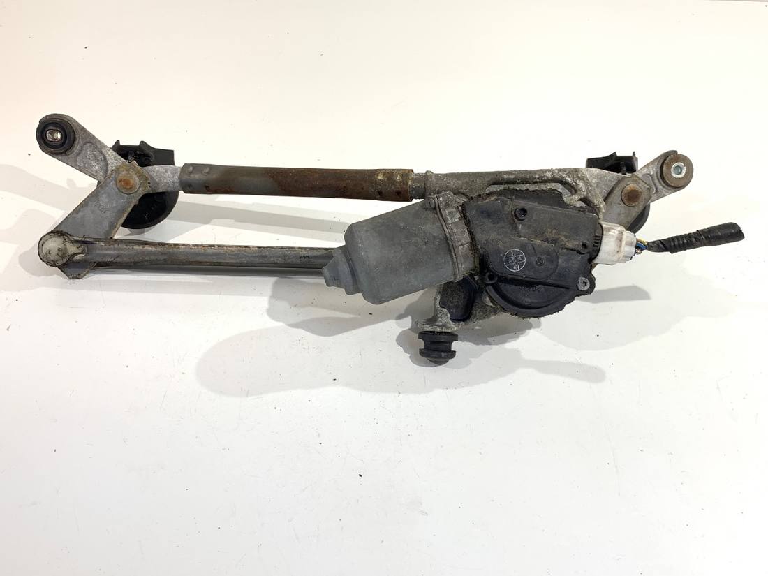 Моторчик дворников Toyota Yaris 3 85110-0D080 — фото детали 2