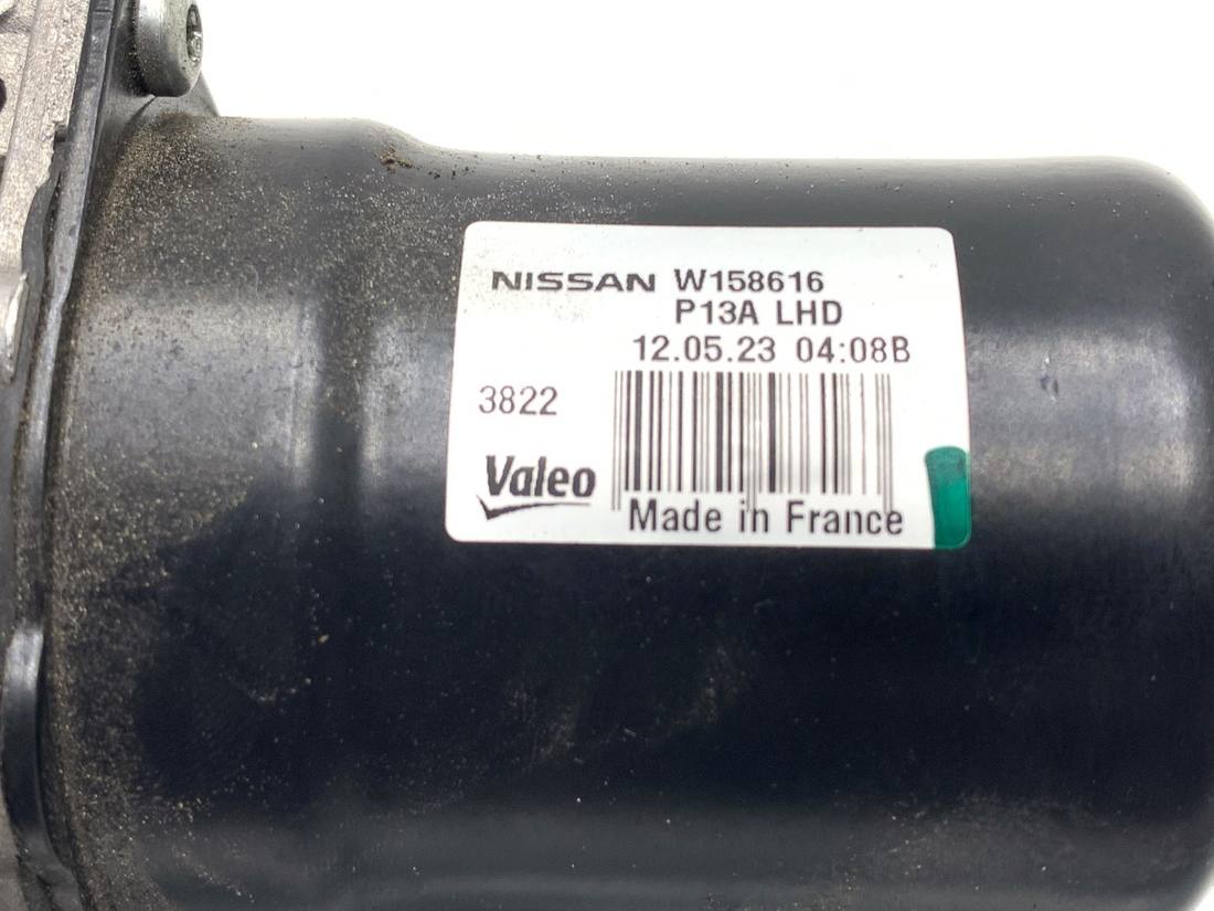 Моторчик двірників Nissan Juke W158616 — фото деталі 3