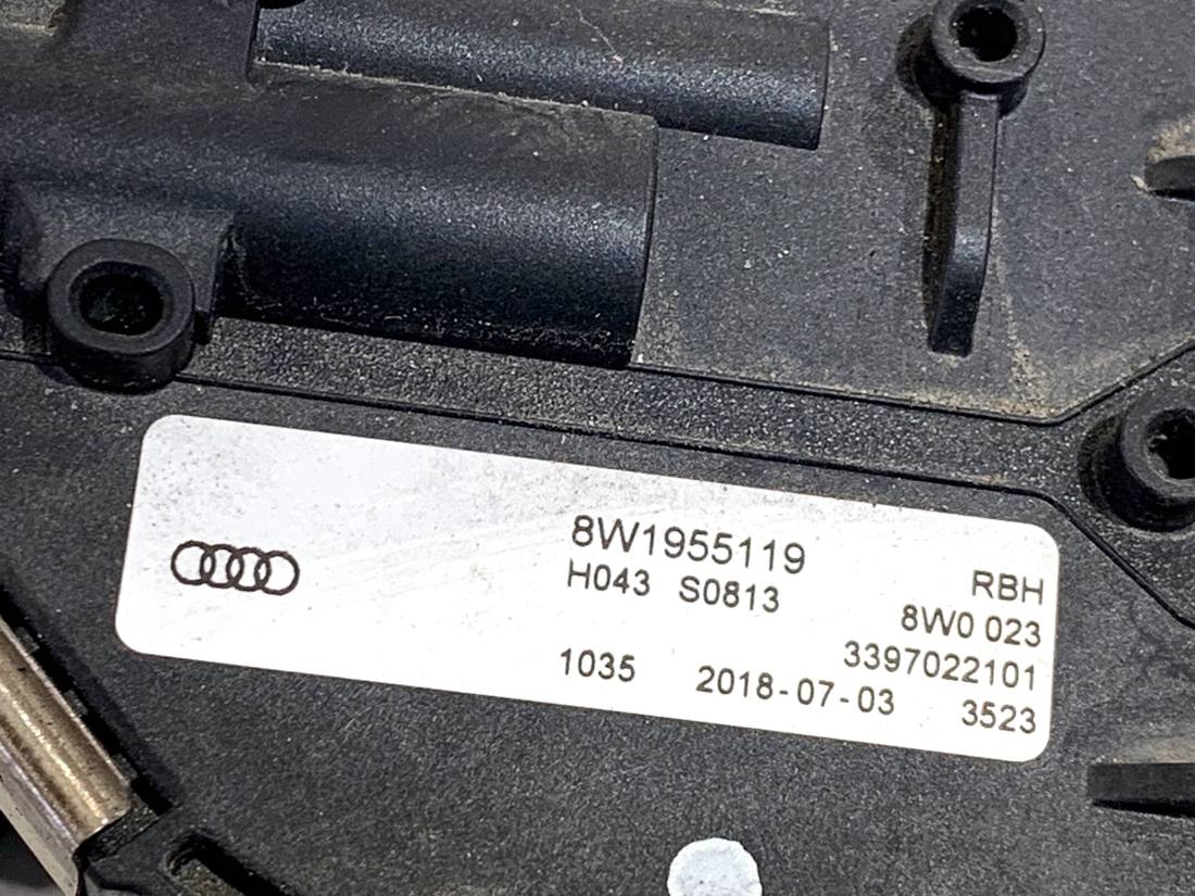 Моторчик двірників Audi A4 B9 8W1955023A — фото деталі 5