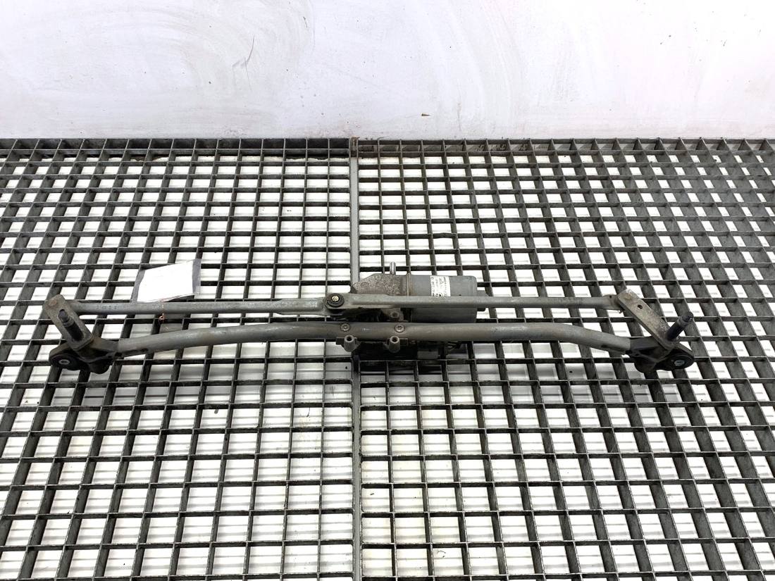 Моторчик дворников Mini Countryman 9804398