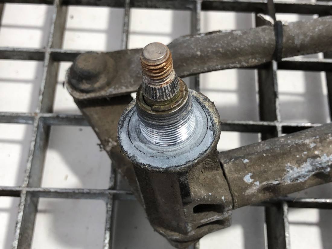 Моторчик двірників Volkswagen Transporter T4 701955113A — фото деталі 3
